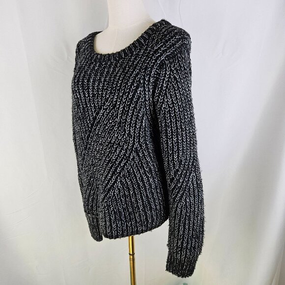 John + Jenn Sweater Medium Black & White Knit Designer Chevron Pattern Ribbed - Picture 3 of 11